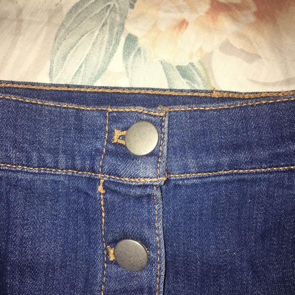 Button Down Denim Mini Skirt - Picture 3 of 3
